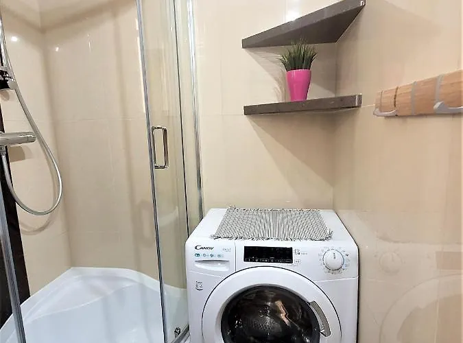 Radiostacja, Dwupokojowe, Parking Free, Klimatyzacja * غليفيتسه